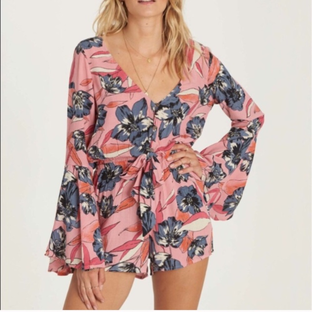 🌸 Billabong Aloha Babe Romper 🌸 - Like new